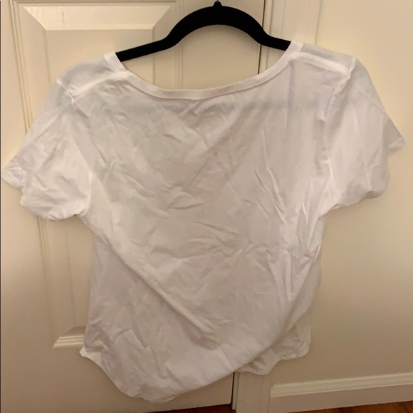 NWT Tee shirt - Picture 2 of 2